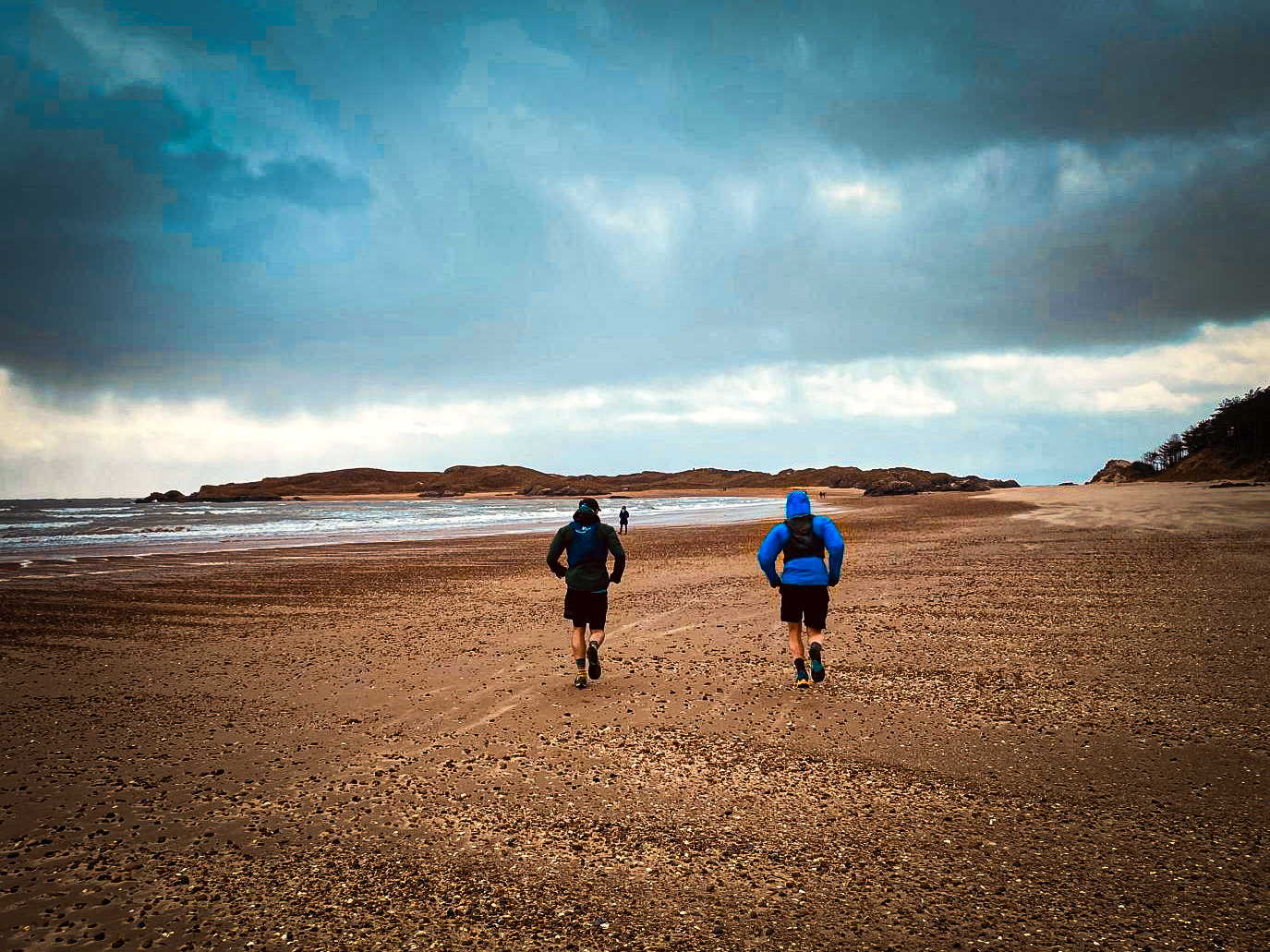 Running toward Llanddwyn Island, Newborough Beach